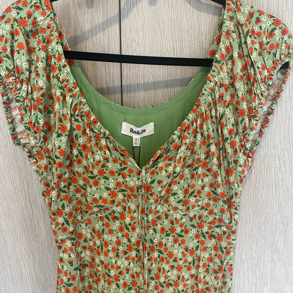 Ro & Zo Green Floral Button-Front Dress